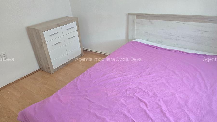 Vand apartament 2 camere in Deva, zona Progresul, etaj 1, bloc de 3 etaje - 9