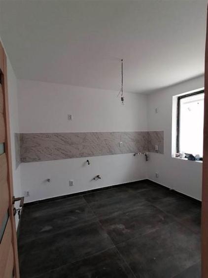 Casa-Vila - Rahova - Alexandriei- Leroy Merlin -  170000E - tva inclus - COMISIO