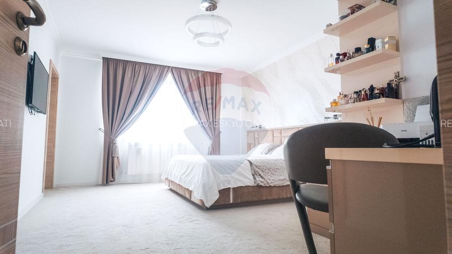 Casă de vânzare 300mp, Șendreni I Galati– liniște și rafinament - 11