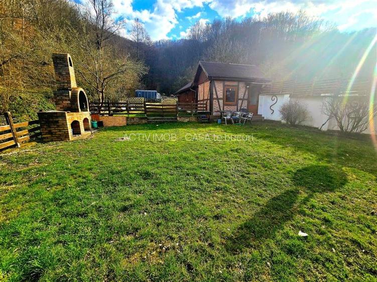 Resita Casa cu Teren Drept 500 Mp retrasa la marginea padurii - 26