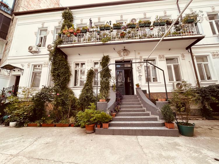 Universitate - apartament in vila - 10