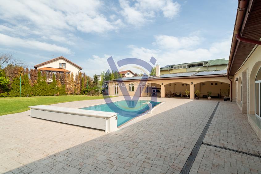 Domeniu 4168 mp. la Lac, cu Parc si Vila Grandioasa, in S1 Bucuresti-COMISION 0% - 15