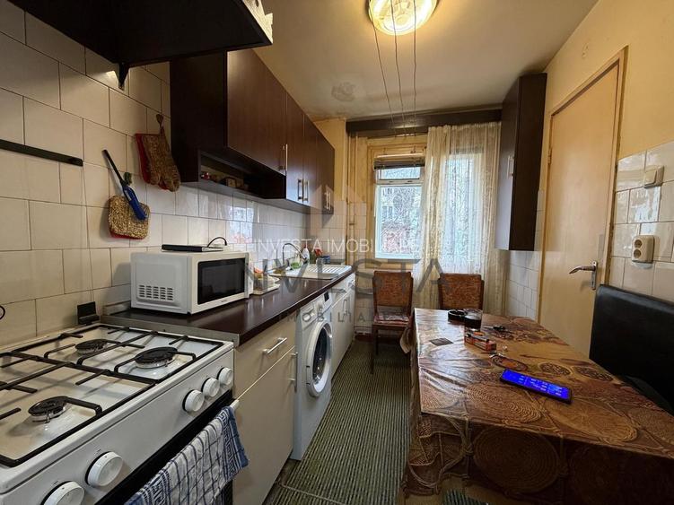 Apartament cu 3 camere pe Aleea Padin ! - 6