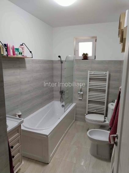 Apartament cu 2 camere Decomandat - 8