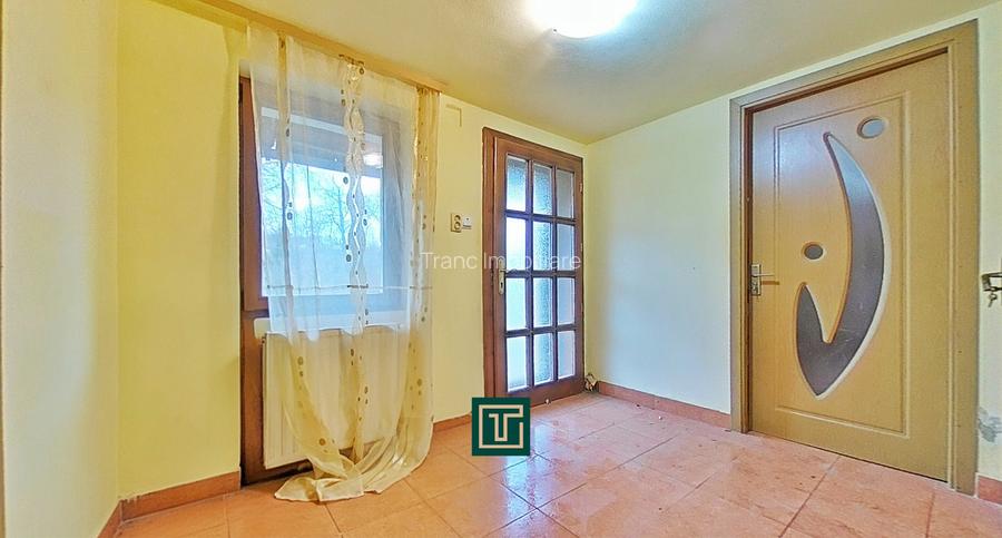 Casă de vânzare cu 4 camere în Zăbrani, teren 578 mp, front generos - 12