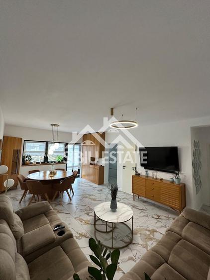 Apartament PREMIUM la villa 3 camere si gradina 120 mp.
