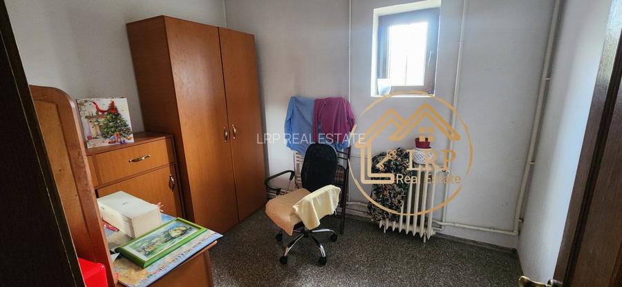 [DOMENIU PRIVAT] Vila deosebita in Inima Orasului Voluntari | Teren 2.500 mp | - 19