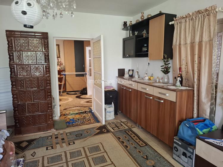 Casa renovata 4 camere in Nadlac - 10