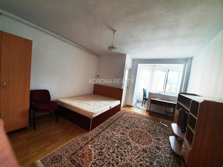 Inchiriem Garsoniera Mobilata Semidecomandata Astra - 2