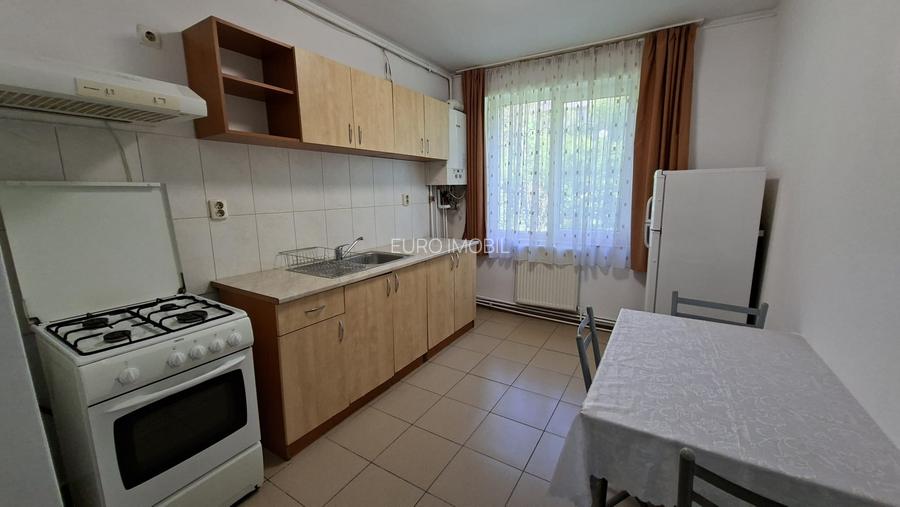 De vanzare apartament 2 cam, Tg. Mures, 7 Noiembrie Zona UMF - 5