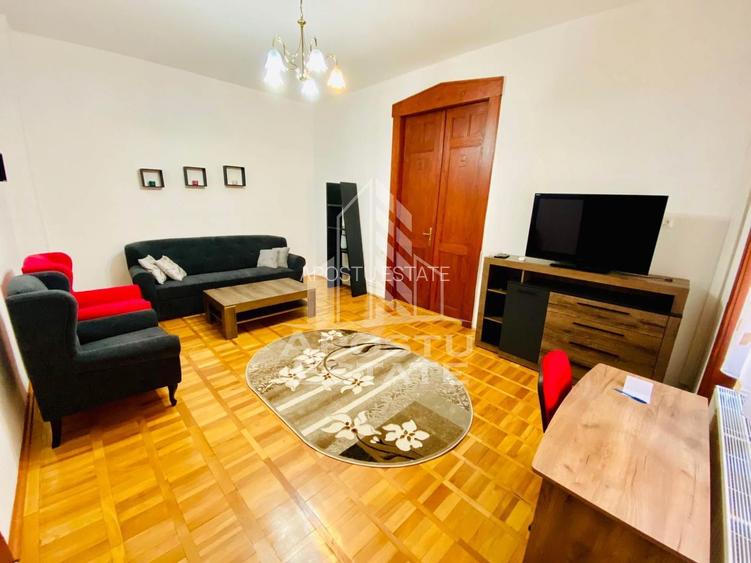 Apartament 3 camere,Centrala proprie ,Clădire istorica,Piața Victoriei - 5