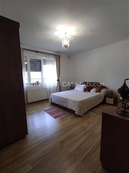 Vila 7 camere 230 mp - Clinceni   Str. Monumentul Eroilor - 7