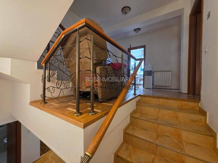 Casă / Vilă 12 camere în zona Nordului - 19