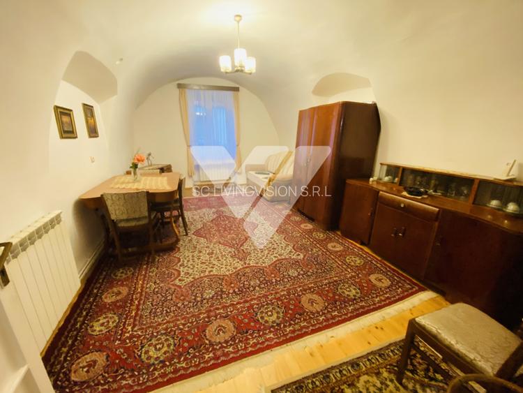 Casa 102 mp utili, teren 198 mp de vanzare in Centrul Istoric Sibiu - 3