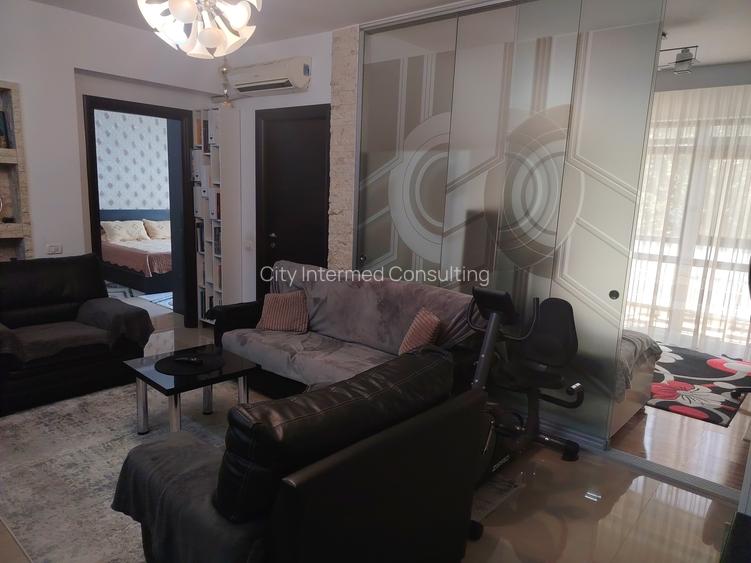 2 camere transformat în 3 camere, 70 mp,  cu finisaje premium, etaj 1, parcare - 2