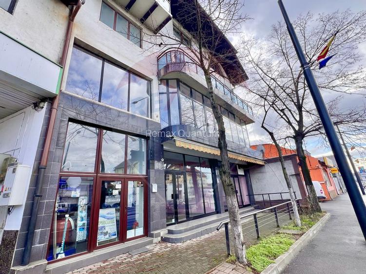 De închiriat spațiu comercial, 122mp în zona Decebal - 19