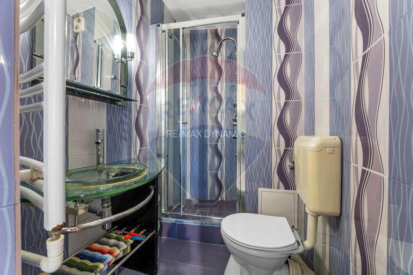 Apartament de vânzare cu 4 camere decomandat - Zona Intim - 13
