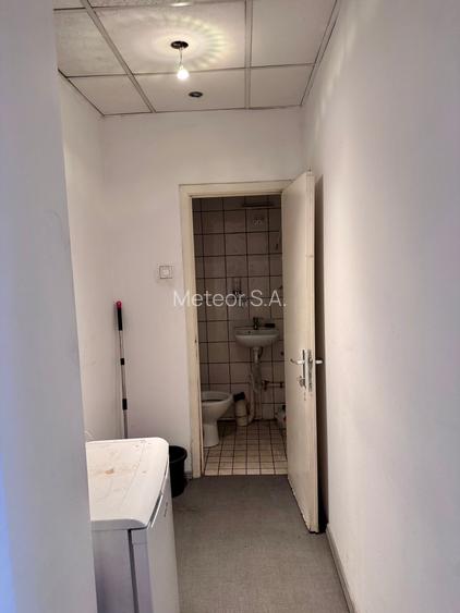 Direct Proprietar - Spațiu comercial de închiriat -  Calea Victoriei - 7