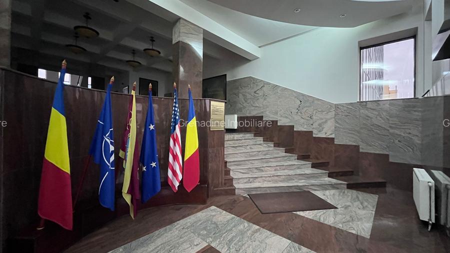 Spatiu Pentru Birouri 330,5 mp strada Poienelor - cod 5077 - 6