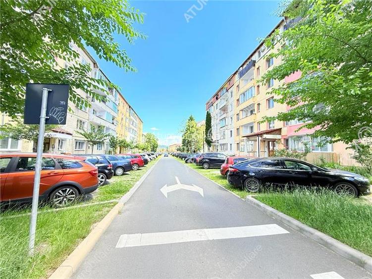 Apartament cu 3 camere etaj 1 cu balcon zona Mihai Viteazu/Cedonia - 18