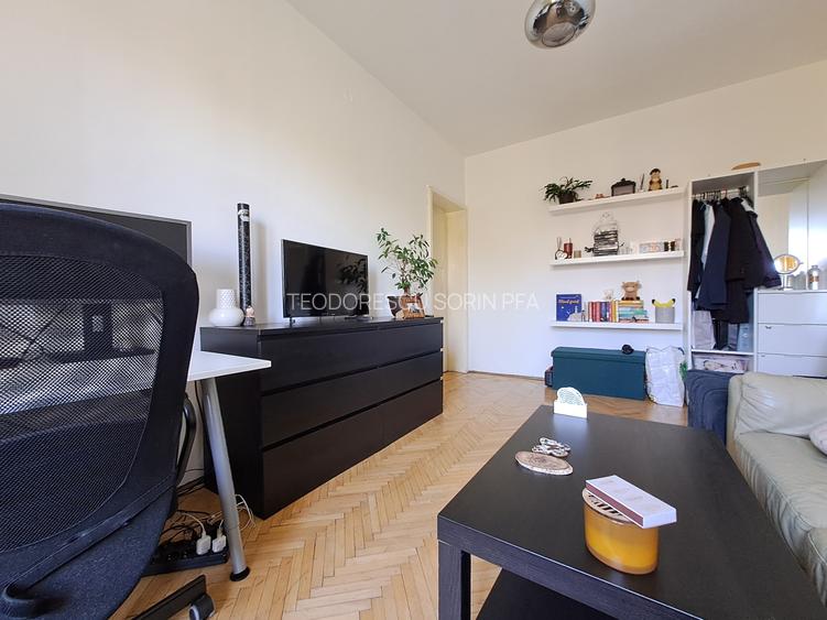 Ceaicovski | Calea Floreasca - 7