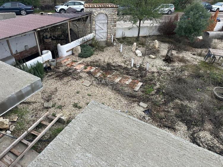 2 Mai - la 4 minute de plaja - pensiune 8 camere, finalizata 60% - 17