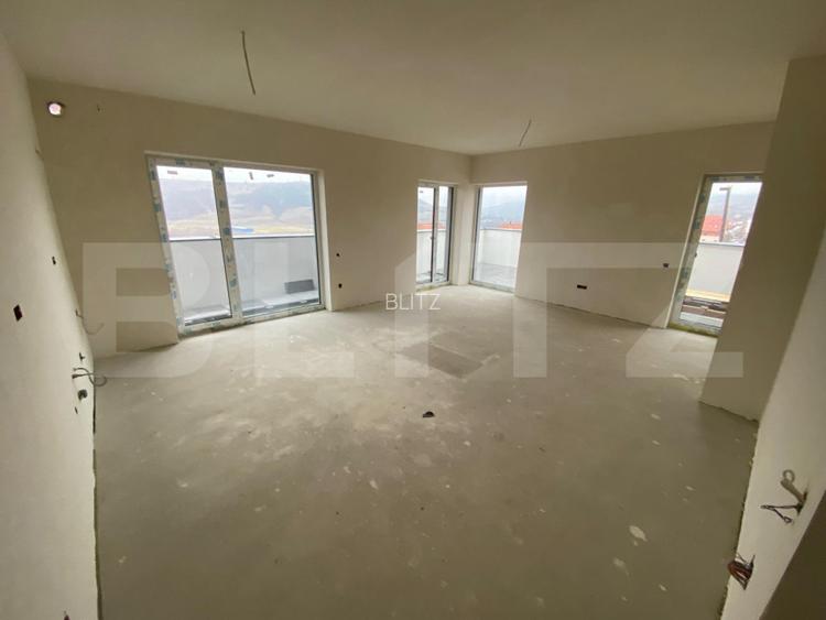 Apartament tip PENTHOUSE, 3 camere, 76 mp + terasa 60 mp, lift, Baciu  - 2