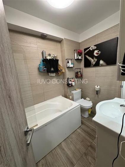 Vanzare Apartament 3 camere Semidecomandat  Cartier Solar - 9