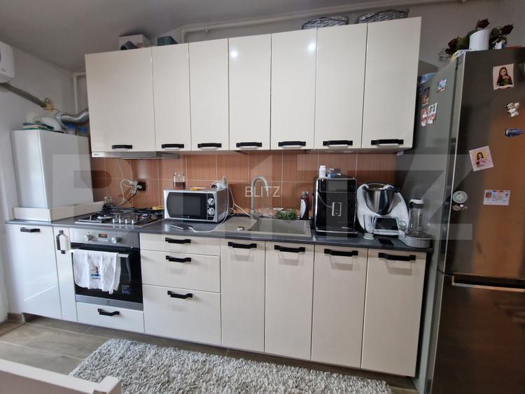Apartament cu 2 dormitoare, 51 mp, 3 balcoane, parcare, central Floresti - 9