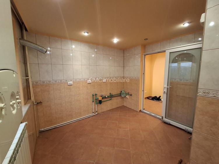 Comision 0 % 3 Camere Metrou  Renovat  Total  L341 - 9