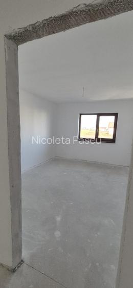 Propretar vand casa individuala cu garaj in Dumbravita - 12