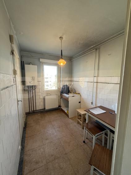 Apartament cu 2 camere, zona Astra - 6