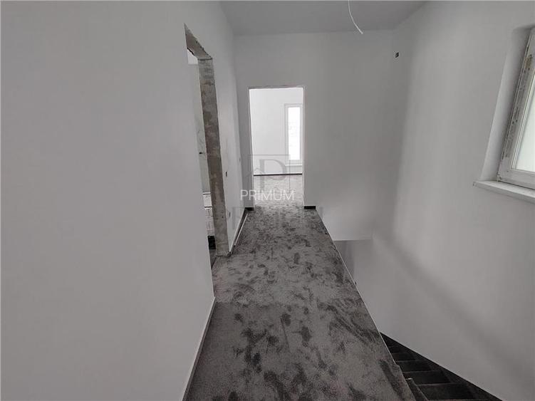 COMISION ZERO  -  Duplex modern - separat prin camera tehnica - teren generos. - 12