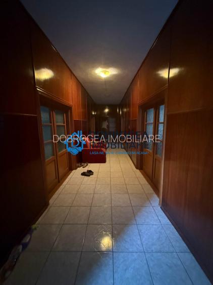 Casa batraneasca 229 mp + teren 675 mp, deschidere stradala 15,8 ml - 6