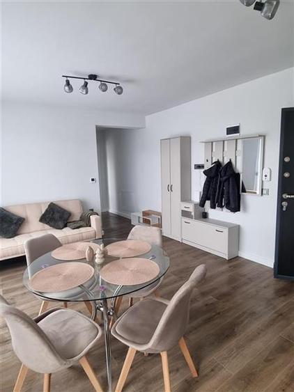 Apartament cu 2 Camere si Terasa panoramica, cu Garaj, la prima inchiriere