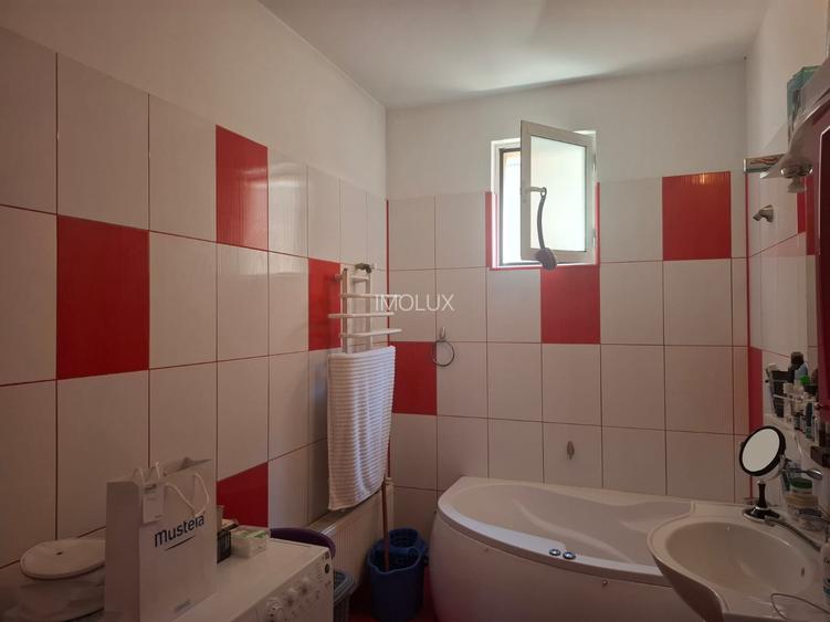 Vanzare | Vila Moderna | Curte 1050 Mp | Investitie | - 15