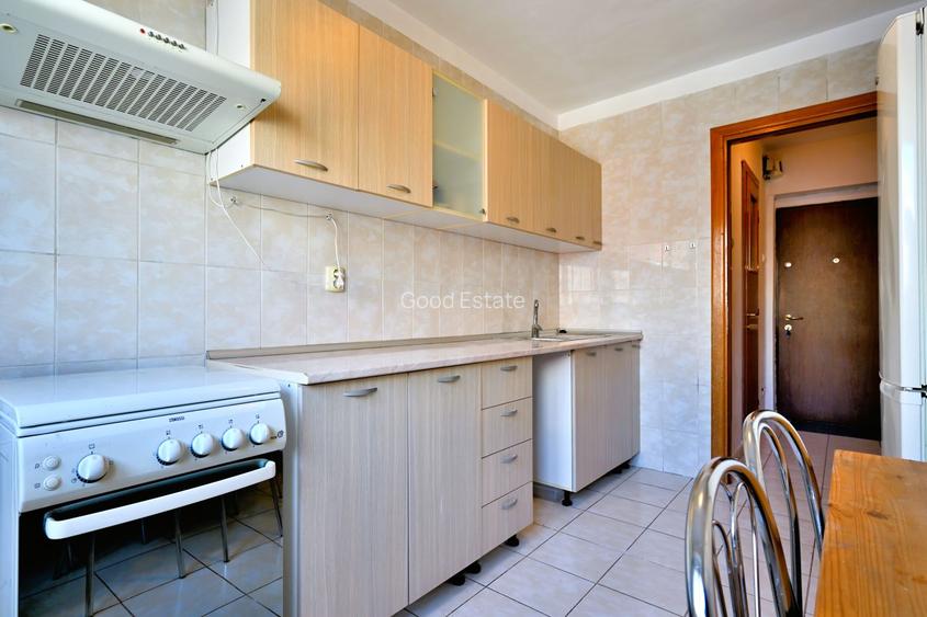 INCHIRIERE apartament 3 camere nemobilat Bd. Ion MIhalache 93 exclusiv pt LOCUIT - 2
