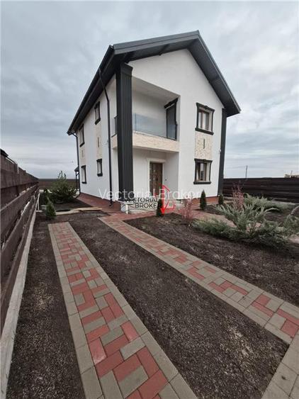 Casa moderna cu 4 camere, finisaje premium, curte amenajata 370 mp , Strada Glor - 2