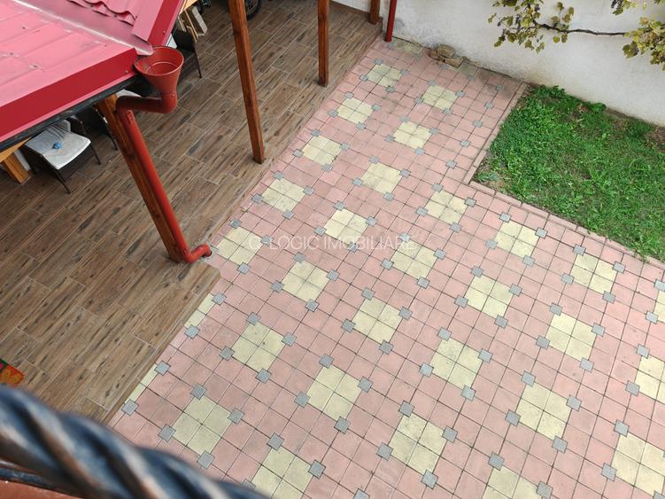 Casa 8 camere mobilata si utilata RASNOV - 27