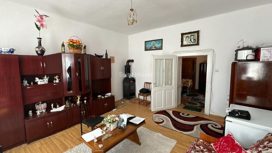 Doua case de vanzare 75 M² + curte 720 M² Piata Kalvin - 7