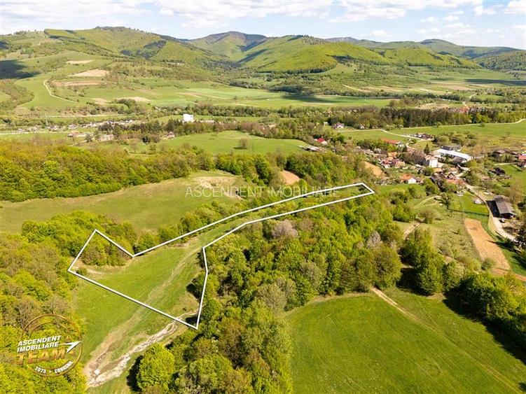 FILM! Teren extravilan cu priveliste deosebita, 11.306 mp, Malnas-Bai, Covasna - 11