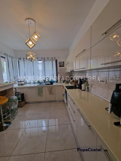 Berceni - str. Miorita vila spatioasa P+1E, 4 camere, 131 mp, teren 248 mp - 9