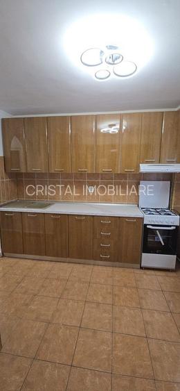 Garsonieră spațioasă 45 mp, etaj intermediar, mobilată, Basarabia - 3