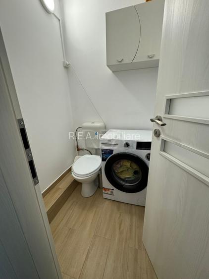 3 camere Vitan-Piața Foișorului decomandat,et. 2,an 1990,76 mp - 9