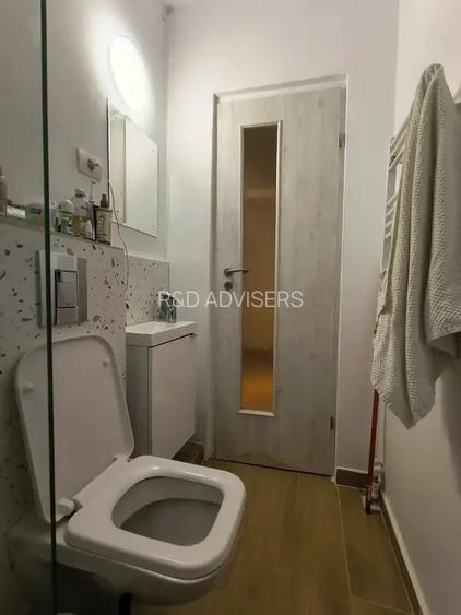 Garsonieră, renovată complet – Calea Griviței | Metrou 1 MAI - 7