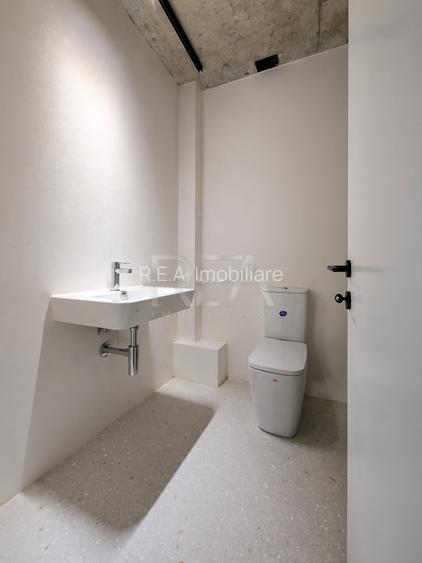 3 camere Dorobanti decomandat, centrală,parcare, et. 2, an 2025, 95 mp - 3