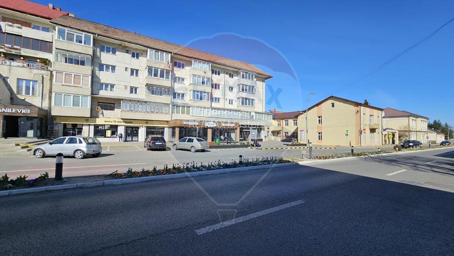 Apartament ultracentral, 2 camere, Gura Humorului, Suceava - 4