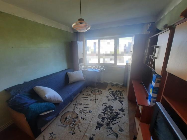 Apartament cu 2 camere, etaj 4/10, zona Podu Ros - 9