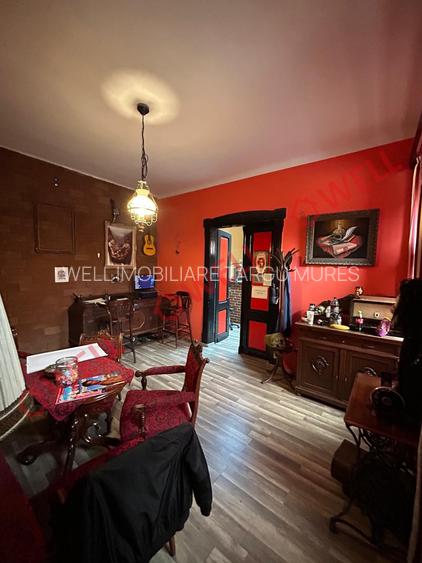 DE VÂNZARE APARTAMENT ÎN CENTRUL TÂRGU MUREȘULUI - 2