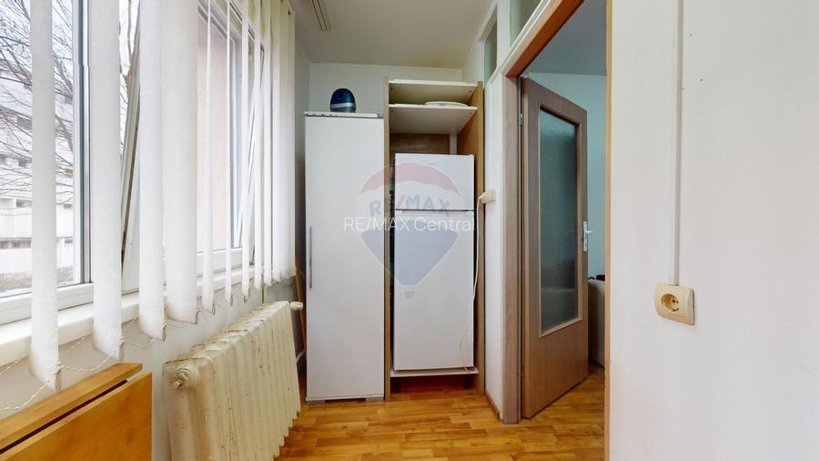 Garsonieră mobilată și utilată - ideală pentru locuit sau investiție - 7